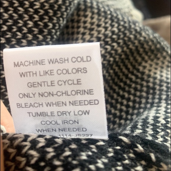 Boho Cardigan Small Tribal Aztec Black White - Picture 11 of 11